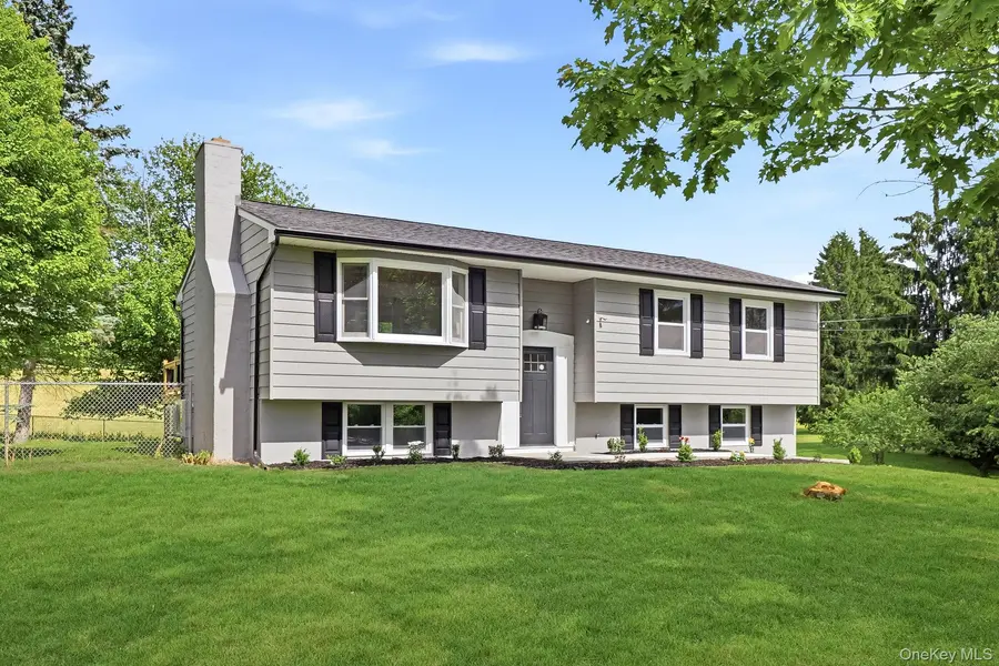 62 S Parliman RD, Lagrangeville, NY 12540