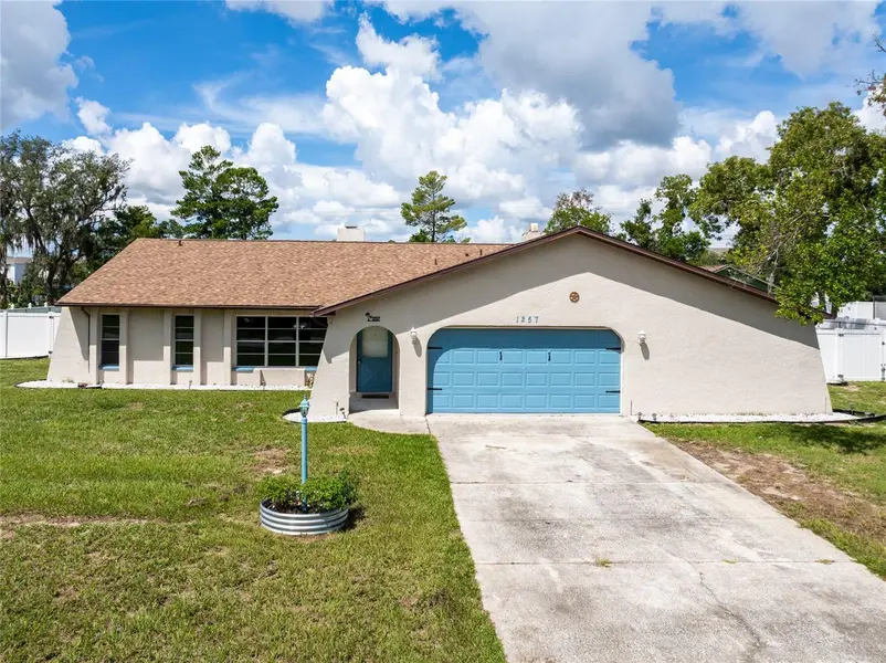 1257 FINLAND DR, Spring Hill, FL 34609