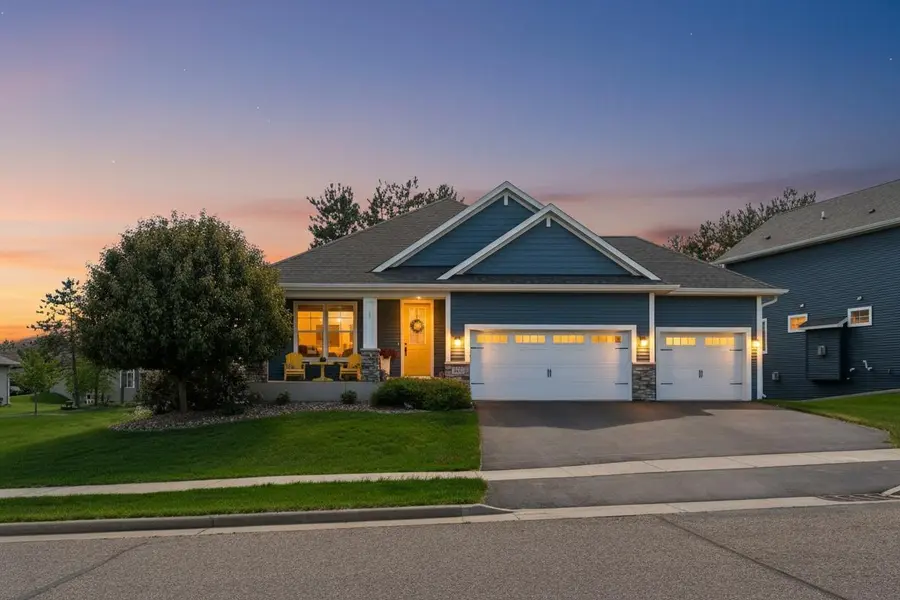 1316 Bluff Border RD, New Richmond, WI 54017