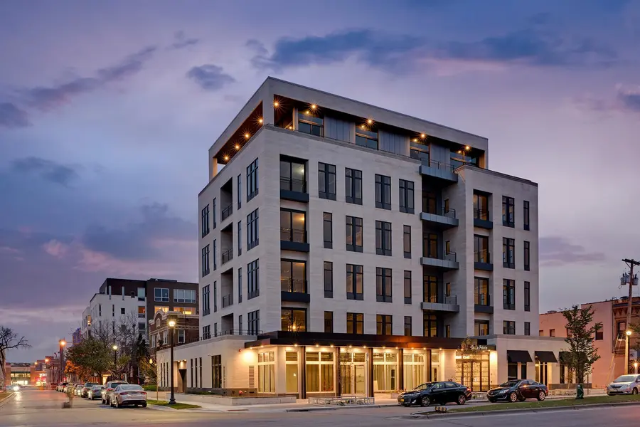 3041 Holmes AVE S #302, Minneapolis, MN 55408