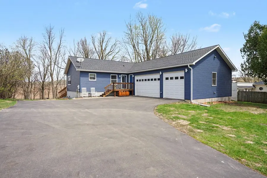13347 County 1 BLVD, Cannon Falls, MN 55009