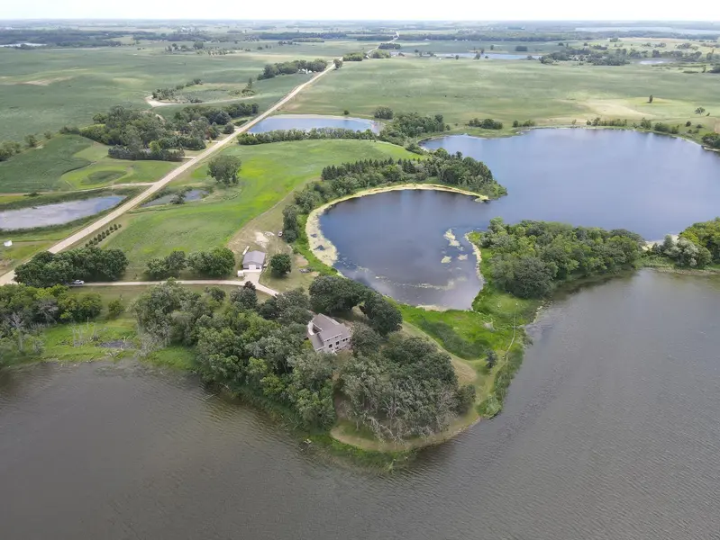 9077 82nd AVE NE, Spicer, MN 56288