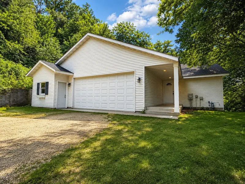 661 Spring Creek RD S, Red Wing, MN 55066