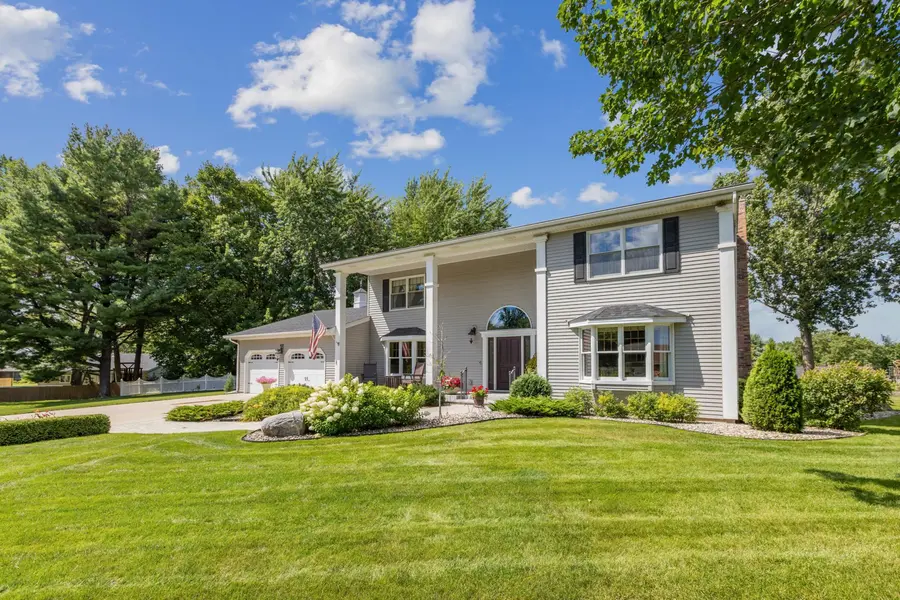 412 Willow LN, Watertown, MN 55388