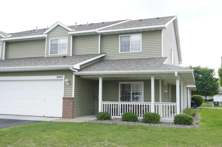 9467 Golden Eagle LN, Monticello, MN 55362