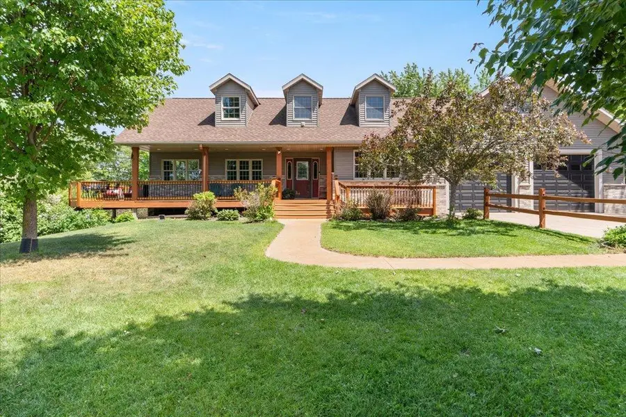 21592 State Highway 47, Isle, MN 56342