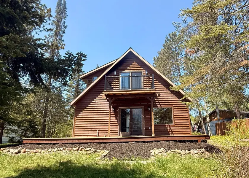 6592 Dewey Point RD, Chisholm, MN 55719