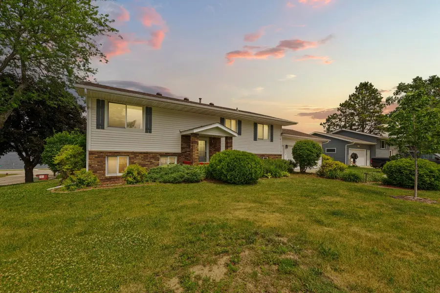 1114 N High ST, Lake City, MN 55041