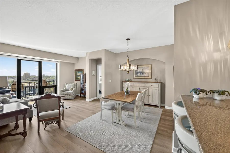 500 E Grant ST #907, Minneapolis, MN 55404