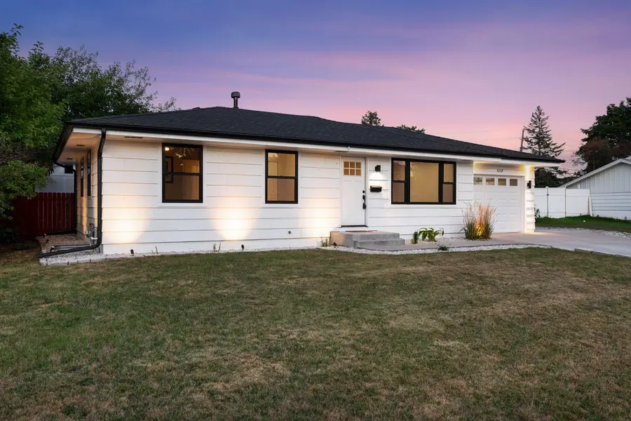 8209 Goodrich RD, Bloomington, MN 55437