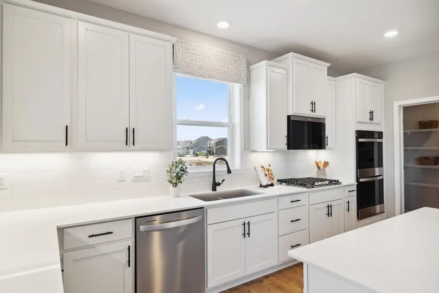 4991 Blake WAY, Woodbury, MN 55129