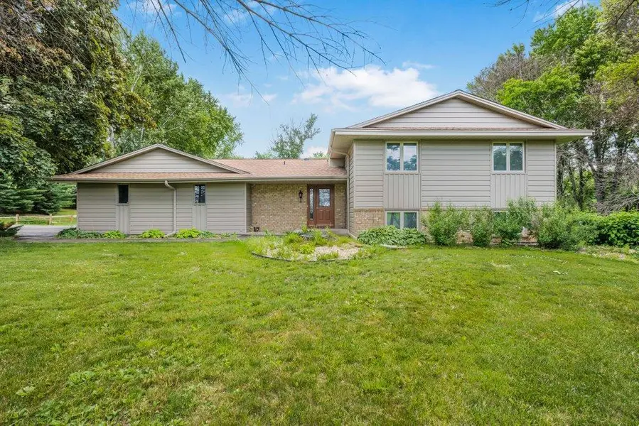 10221 Jeffery LN, Corcoran, MN 55374