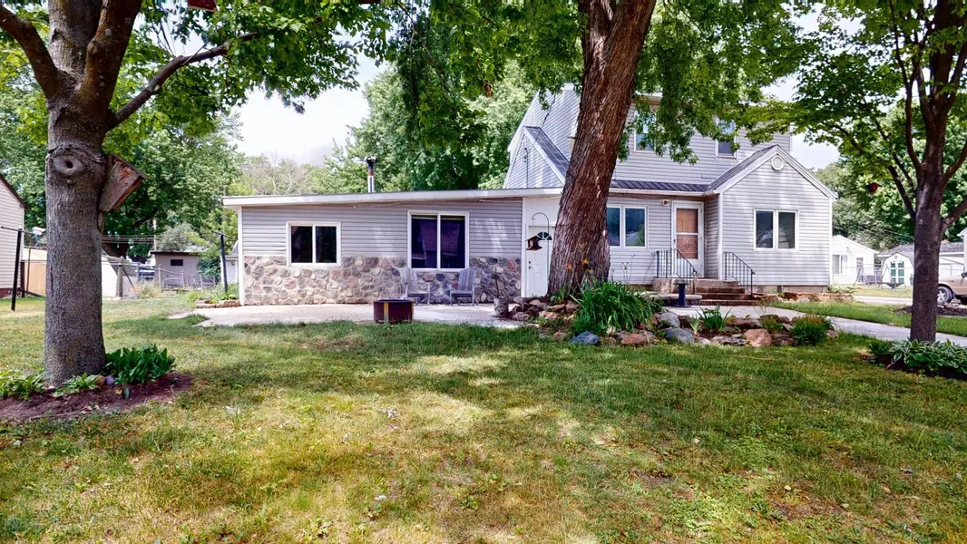 119 Morningside RD, Albert Lea, MN 56007