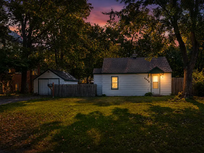 5448 Dupont AVE N, Brooklyn Center, MN 55430