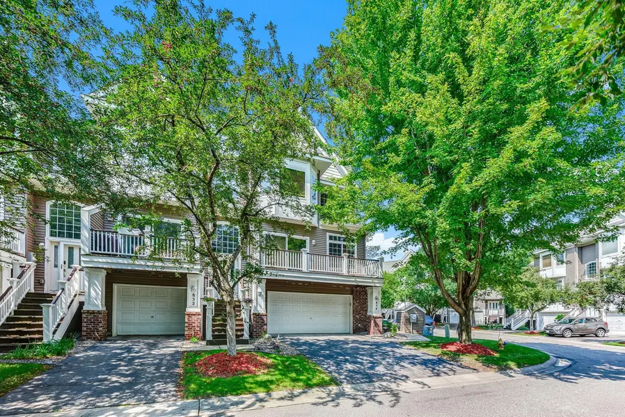 854 Trenton LN N, Plymouth, MN 55441
