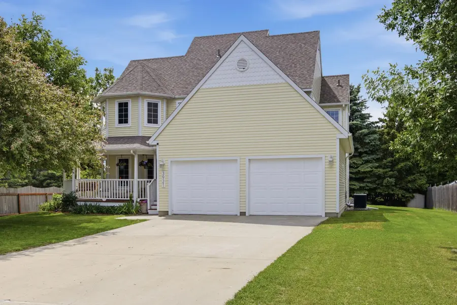 3921 5th ST S, Moorhead, MN 56560