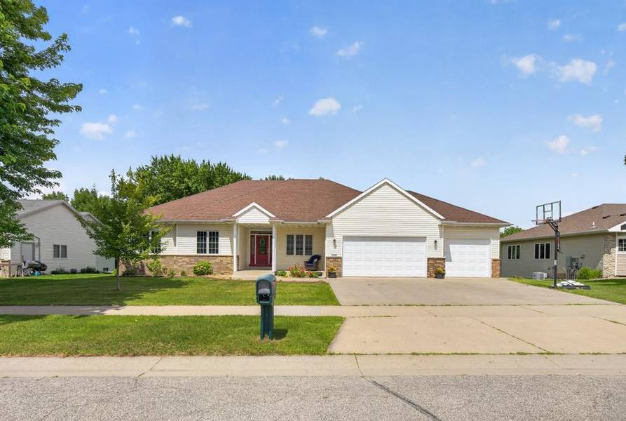 2967 Darcy DR NE, Rochester, MN 55906