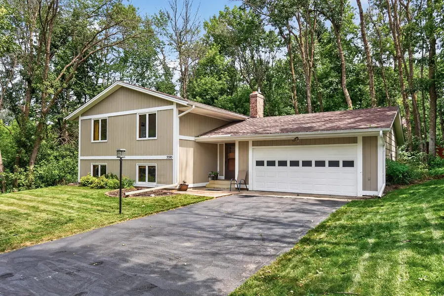 5595 Wedgewood DR, Shorewood, MN 55331