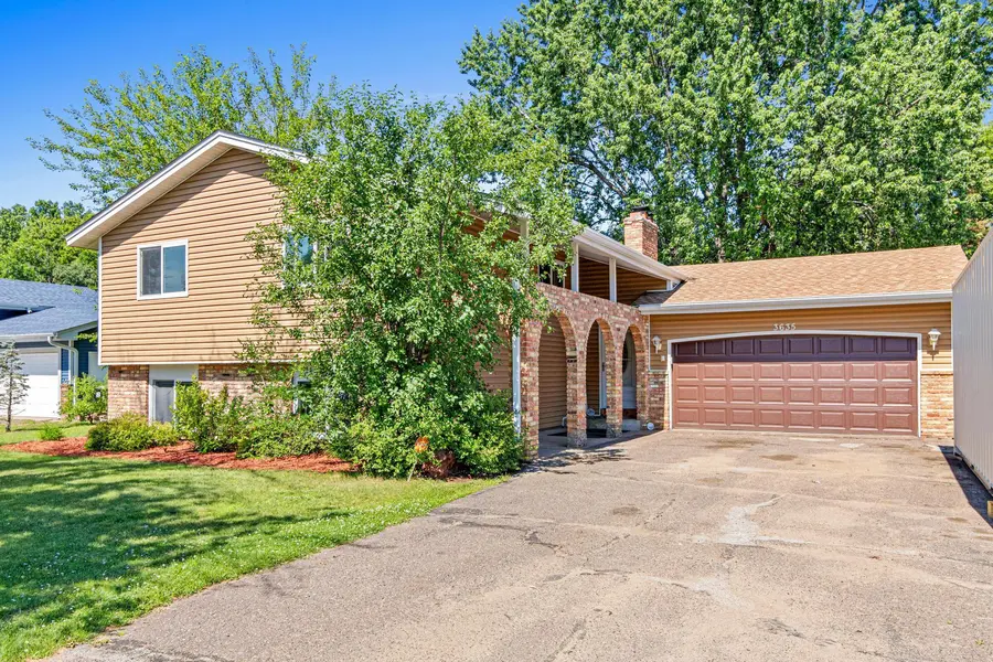 3635 12th AVE, Anoka, MN 55303