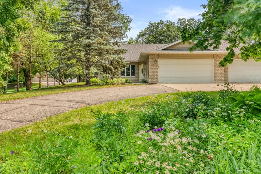 1637 Long Bridge RD, Detroit Lakes, MN 56501