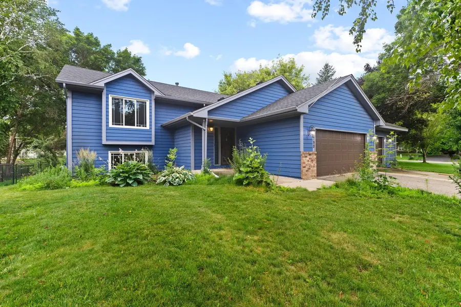 7790 171st ST W, Lakeville, MN 55044