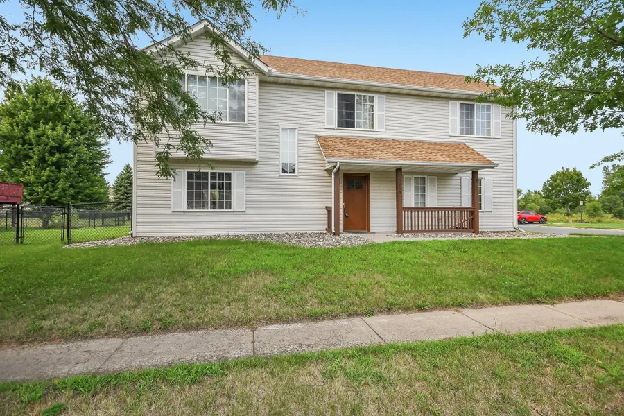 1217 Maple ST, Farmington, MN 55024