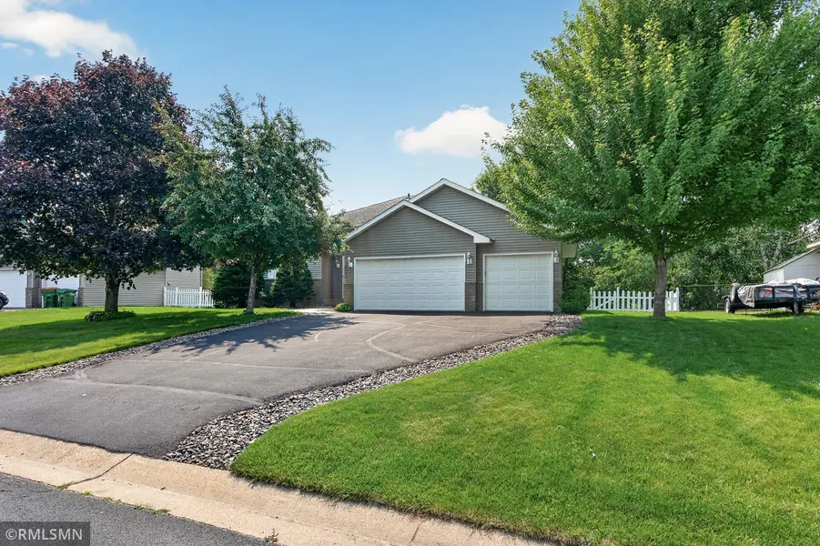 6339 151st ST N, Hugo, MN 55038