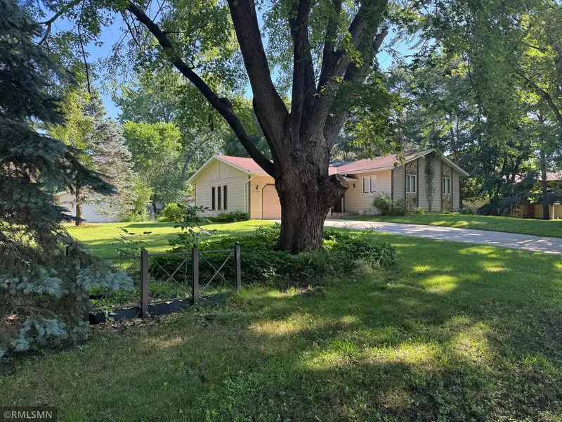 4211 Center ST, Saint Cloud, MN 56303
