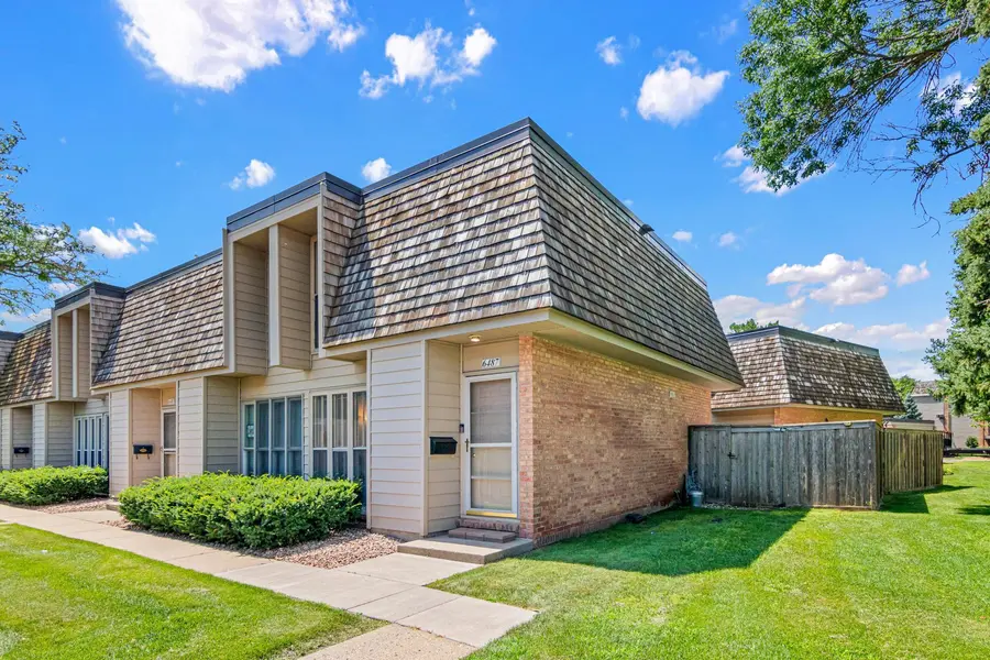 6487 Barrie RD, Edina, MN 55435
