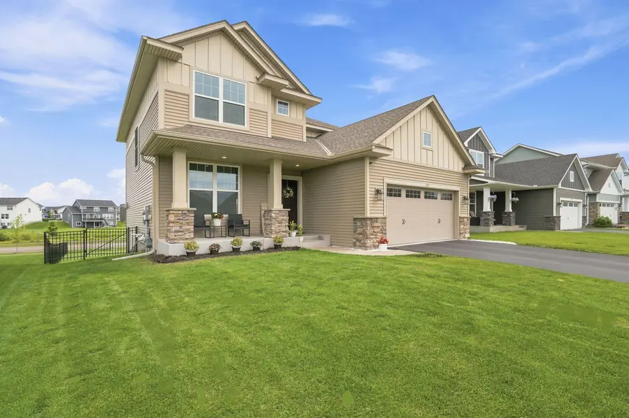2107 Balsam WAY, Lino Lakes, MN 55038