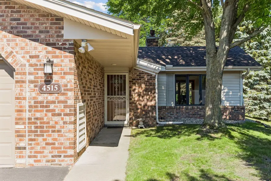 4515 Redwood CIR, Minnetonka, MN 55345