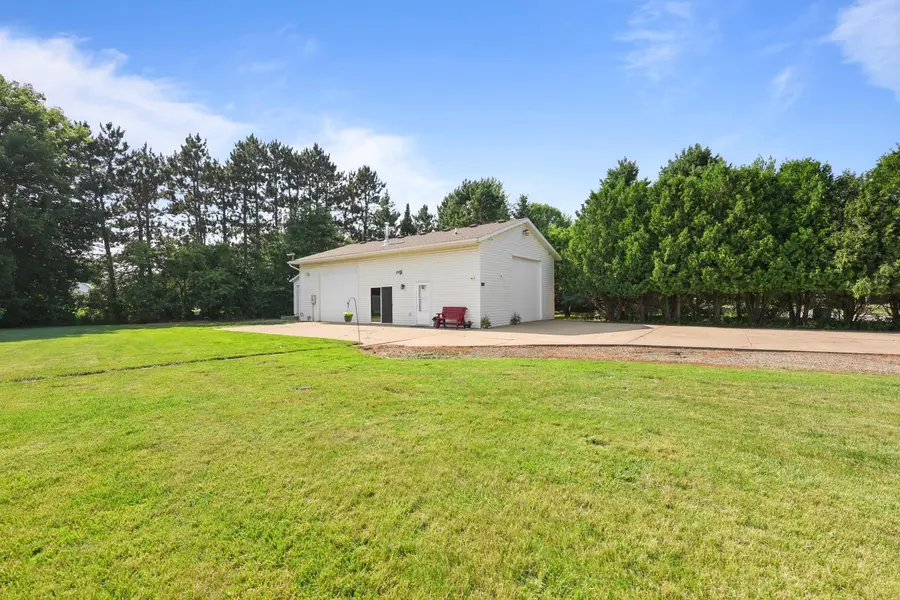 1080 3rd AVE NE, Milaca, MN 56353