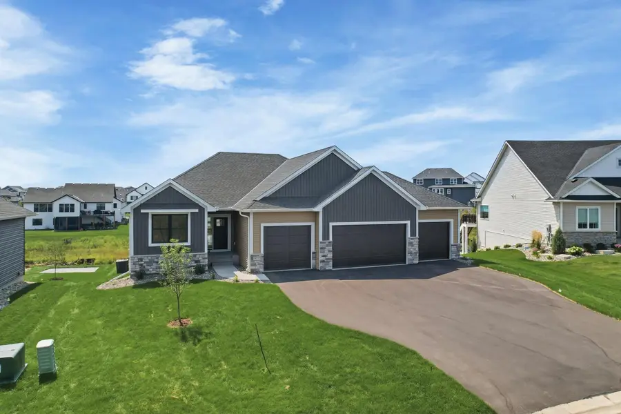 19573 Hammock AVE, Lakeville, MN 55044
