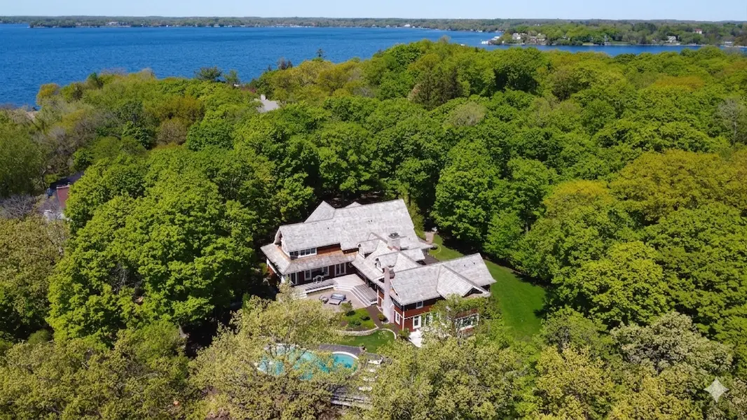 2875 Gale RD, Woodland, MN 55391