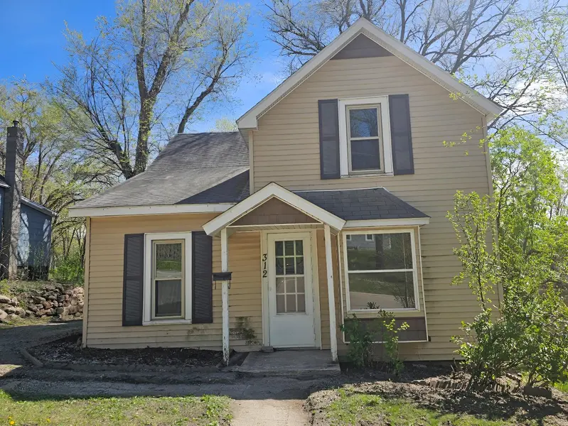 312 Merriam AVE, Montevideo, MN 56265