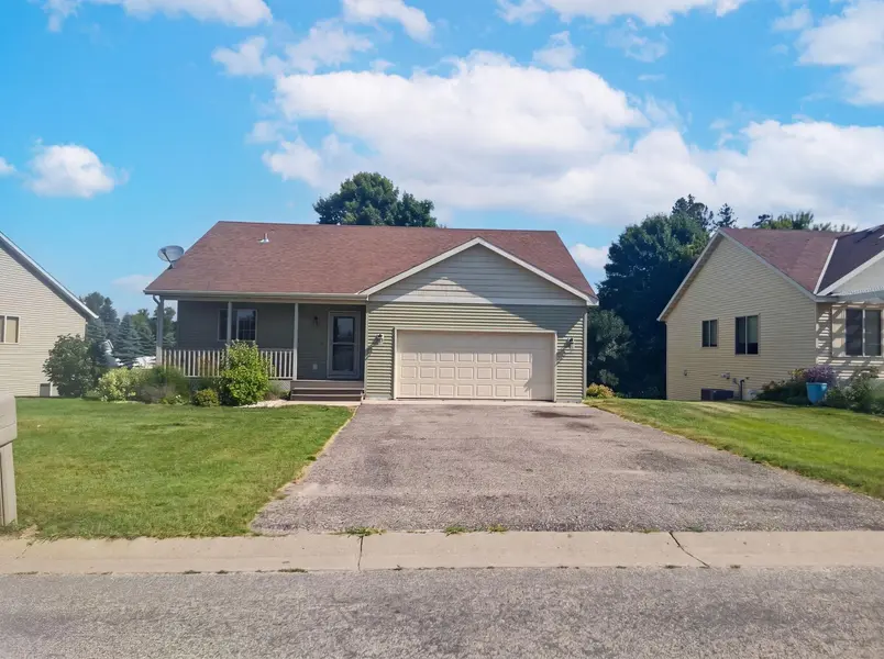 364 Homestead ST, Detroit Lakes, MN 56501