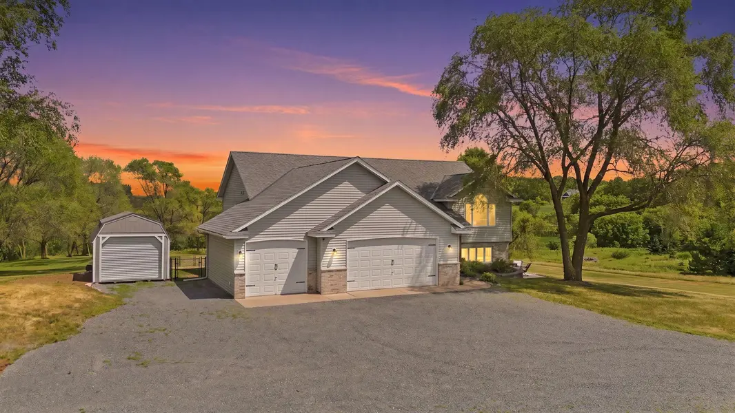 1683 89th ST, New Richmond, WI 54017