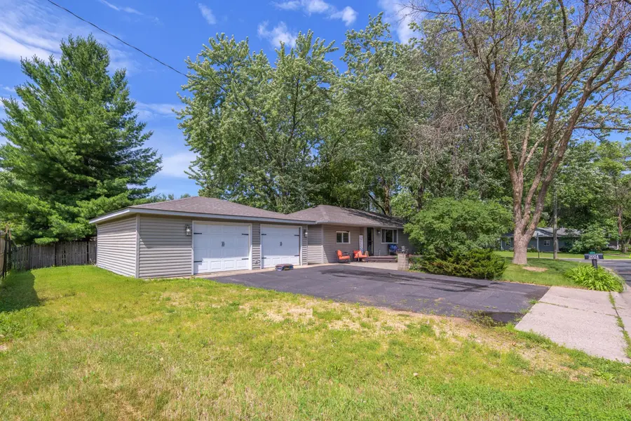 2024 Maple ST, Hastings, MN 55033