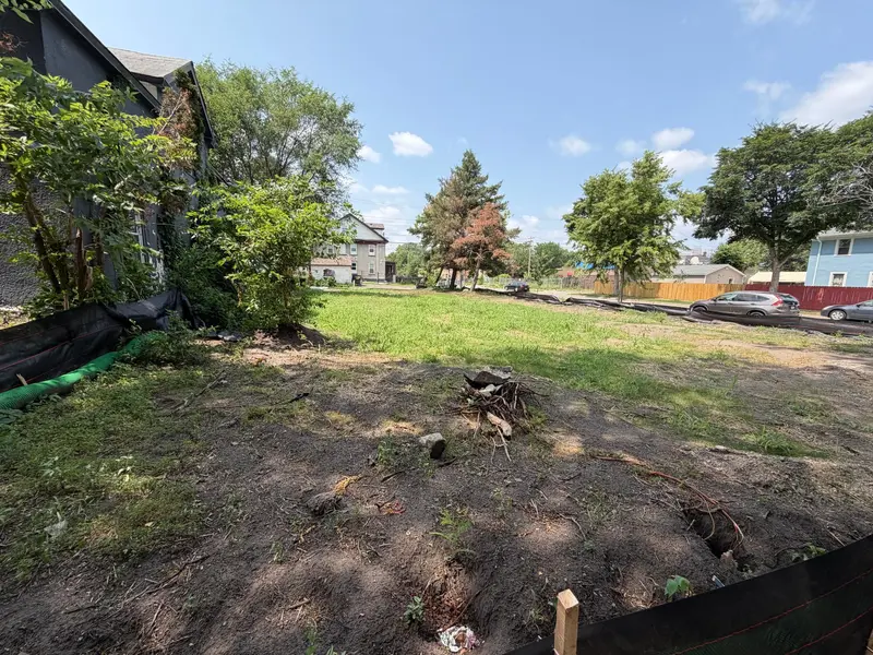 2500 16th AVE S, Minneapolis, MN 55404