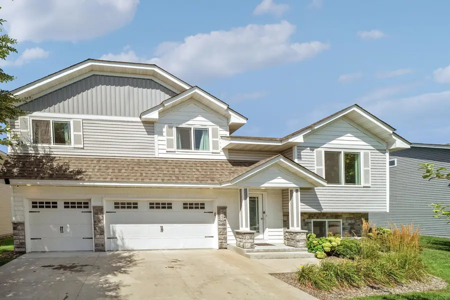 4345 122nd CIR NE, Blaine, MN 55449