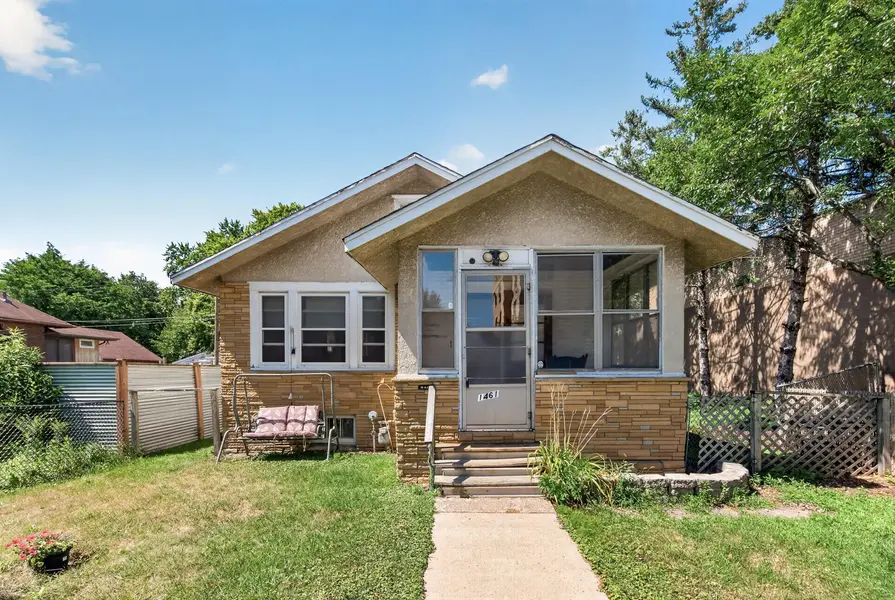 1461 7th ST W, Saint Paul, MN 55102