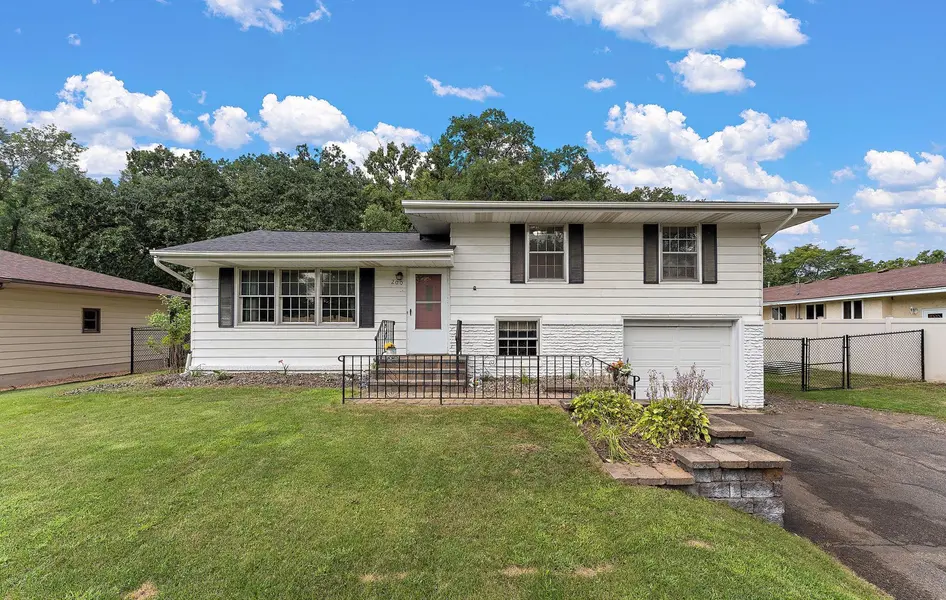 200 Rice Creek BLVD NE, Fridley, MN 55432