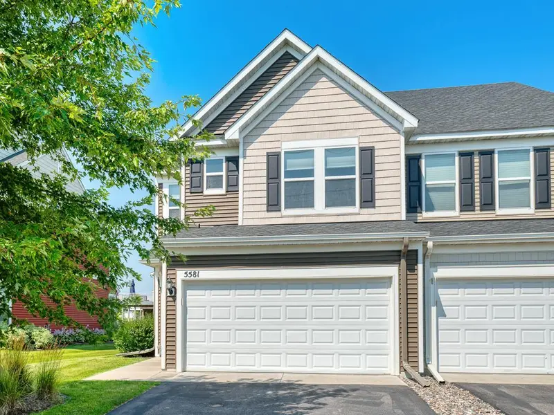5581 Yucca LN N, Plymouth, MN 55446