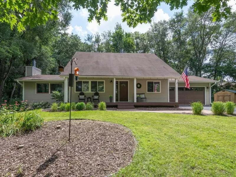 7875 44th Street CT N, Oakdale, MN 55128