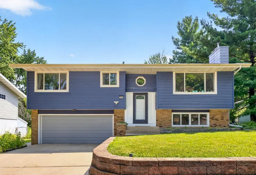2666 E River RD NE, Rochester, MN 55906
