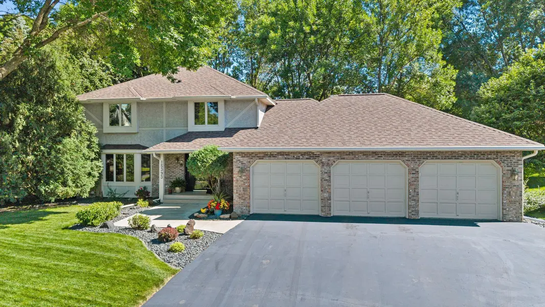 15393 Shadow Creek RD, Maple Grove, MN 55311