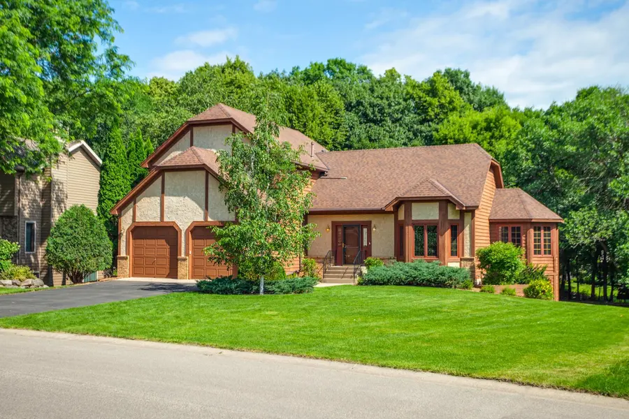16760 N Manor RD, Eden Prairie, MN 55346