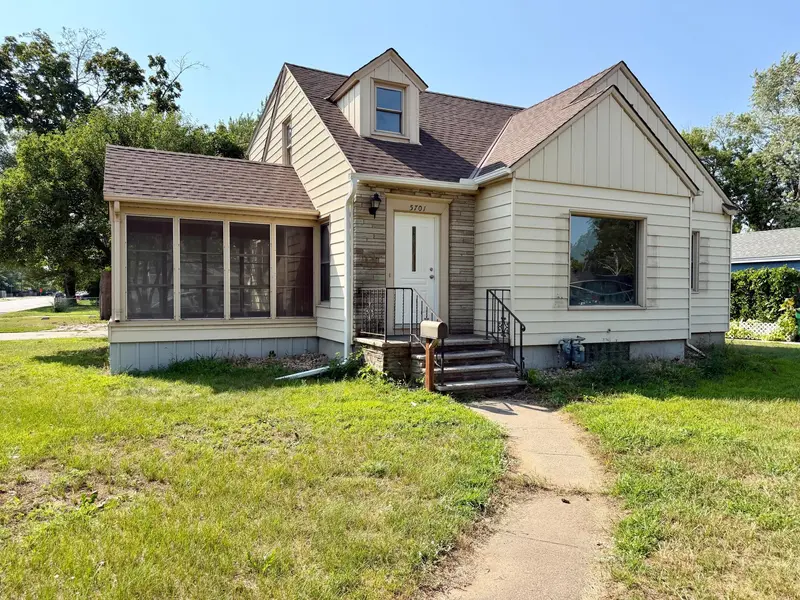 5701 Humboldt AVE N, Brooklyn Center, MN 55430