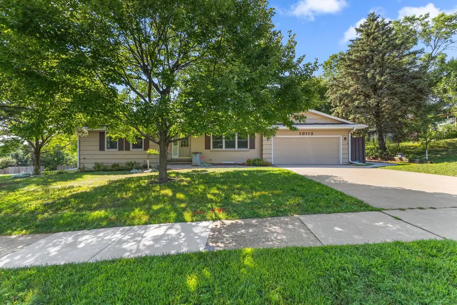 10112 Nord AVE S, Bloomington, MN 55437