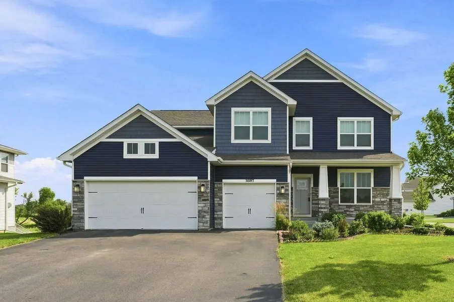 16197 Europa AVE N, Hugo, MN 55038